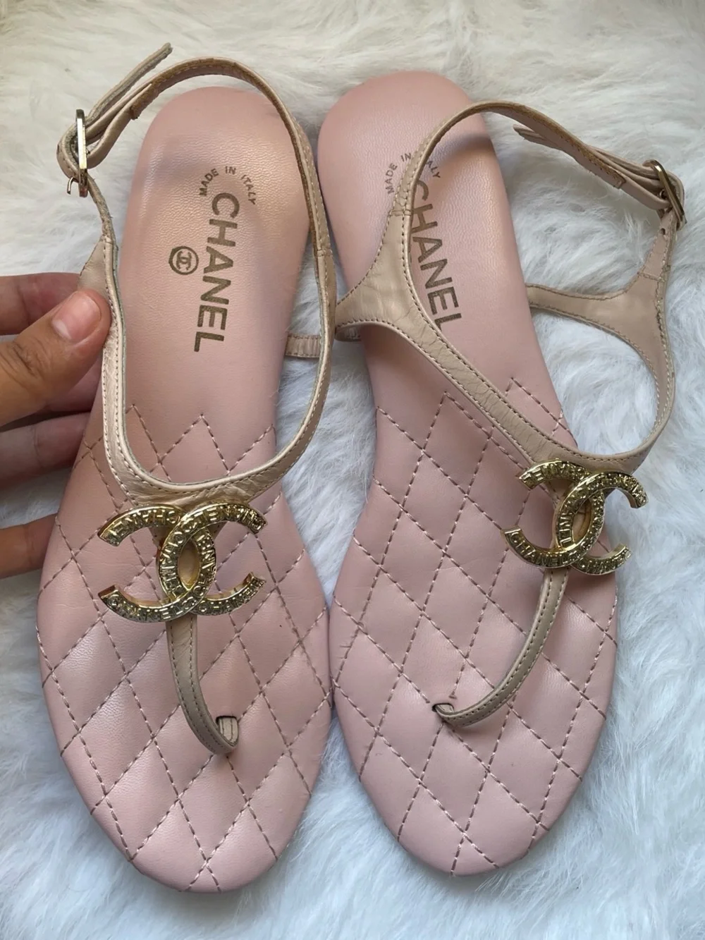 CHANEL Pink Quilted T-Strap Sandals with Gold CC Emblem